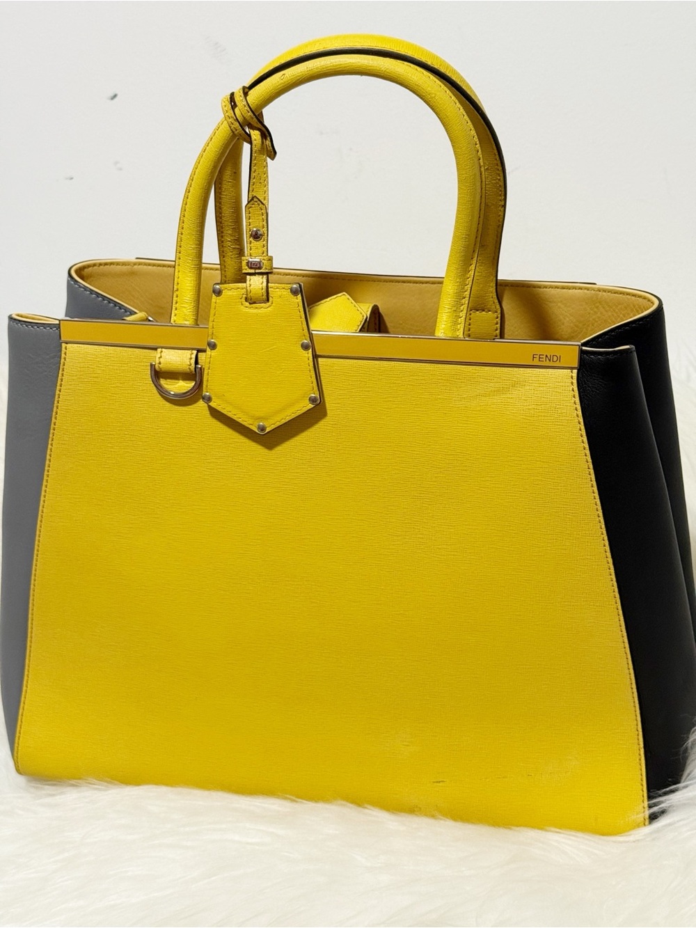Fendi 2Jours Medium Tricolor Elite Leather Tote Bag - Yellow / Grey / Black - Picture 3 of 16